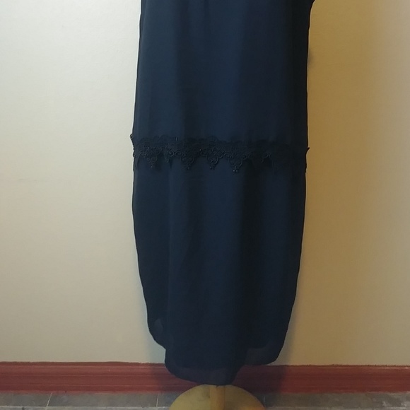 #513 VTG LE ART Embroidered layered Dress - Picture 4 of 5